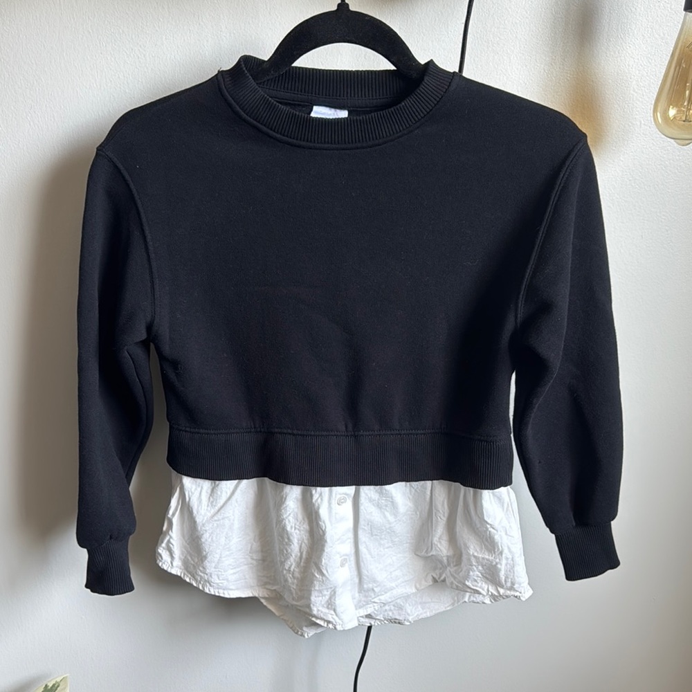 Zara Girls’ layered Cropped Sweater/Button down (one piece) in size 9